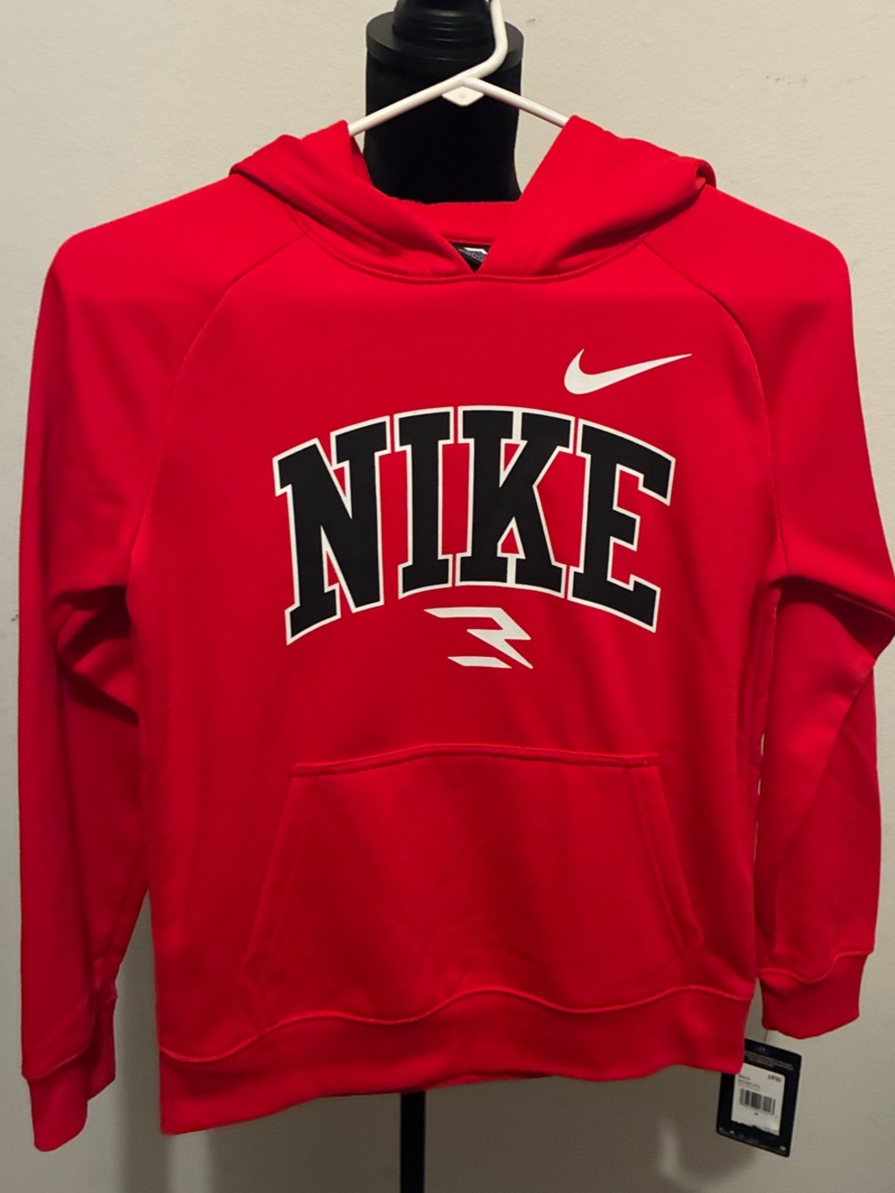 Boys Med, Nike Red Hoodie/sweatshirt with Black and White Logo, NEW.